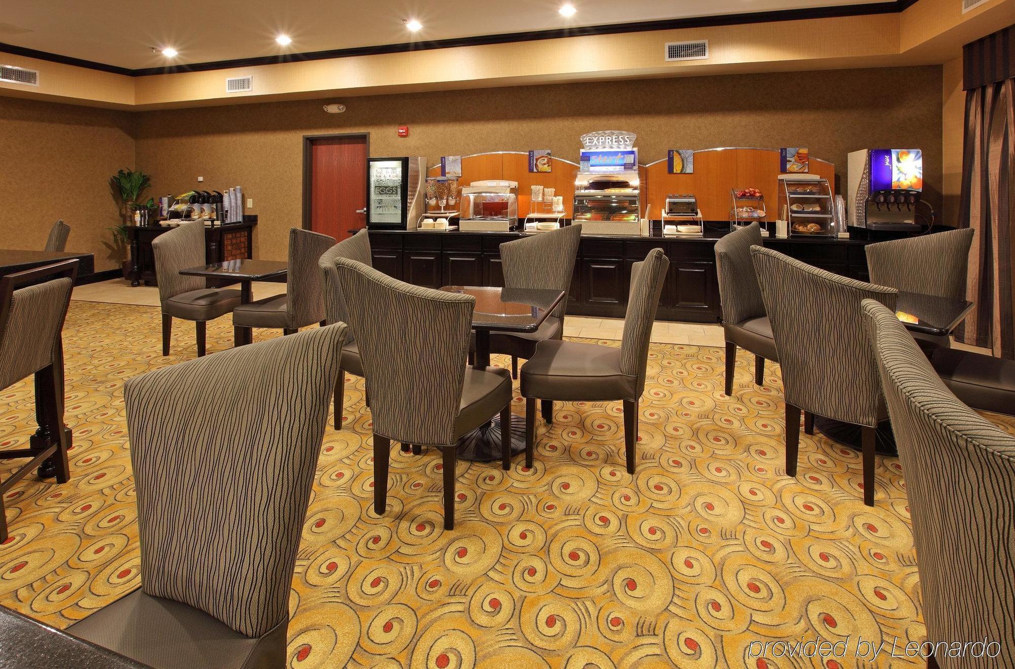 Holiday Inn Express Hotel & Suites Texarkana East By Ihg Restauracja zdjęcie